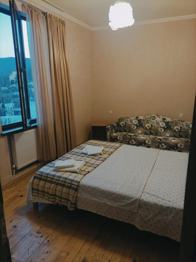 Guest House Casa ボルジョミ エクステリア 写真