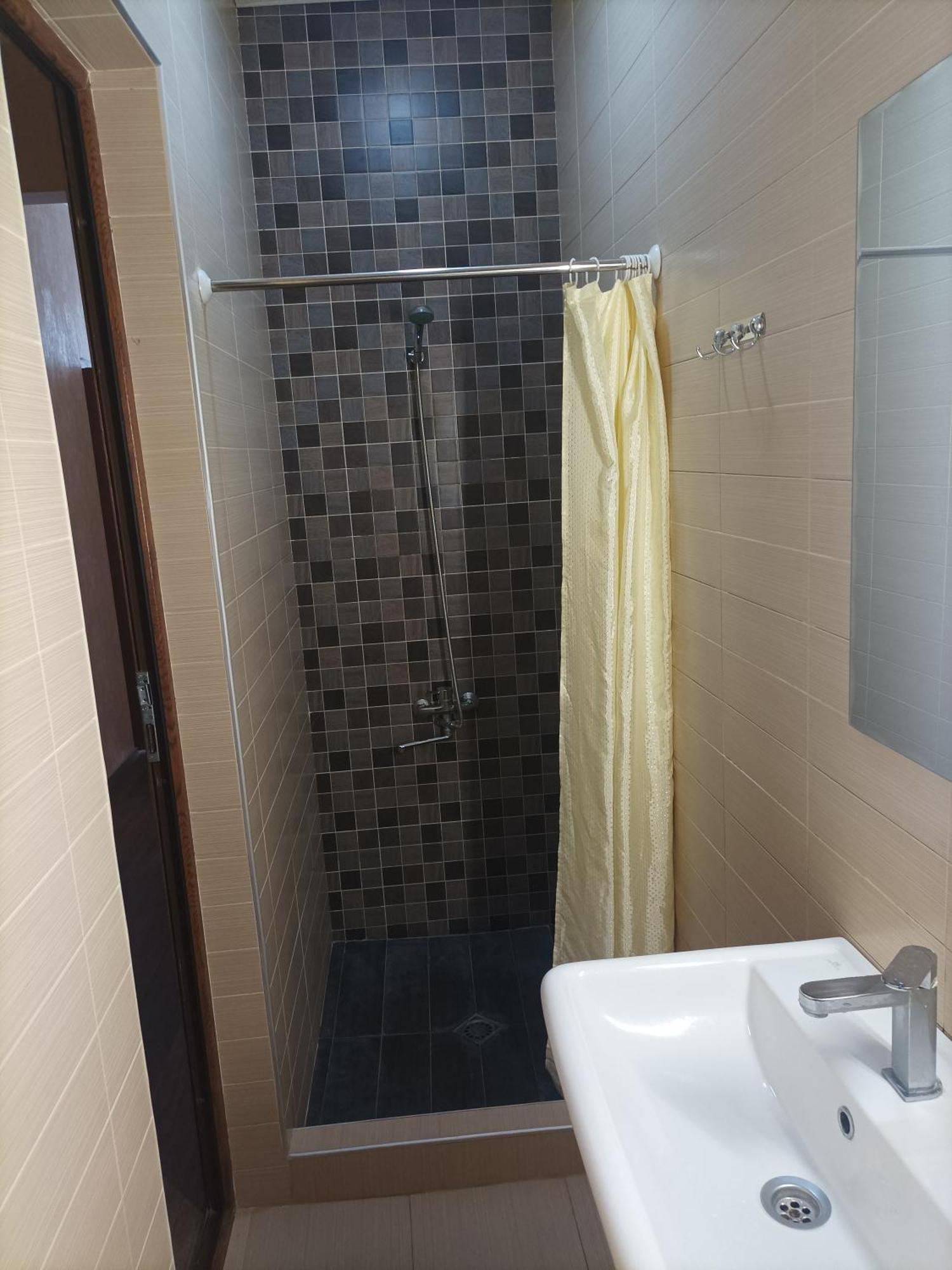 Guest House Casa ボルジョミ エクステリア 写真